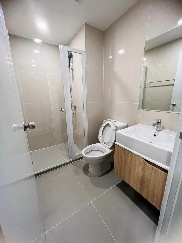 รูป MB6468 Flexi Sathon - Charoennakhon (เฟล็กซี่ สาทร - เจริญนคร) ห้องสวย เครื่องใช้ไฟฟ้า-เฟอร์นิเจอร์ครบ เดินทางสะดวก พร้อมเข้าอยู่ ใกล้ BTS กรุงธนบุรี - รูปที่ 8/8