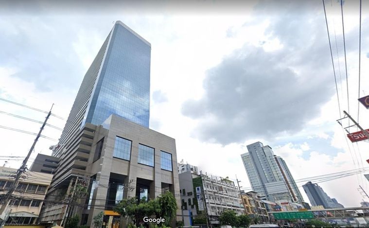 LTHC10735– Office FOR RENT Lumpini Tower size 272 Sq.m. Near MRT Hua Lamphong Station ONLY 125K/Month