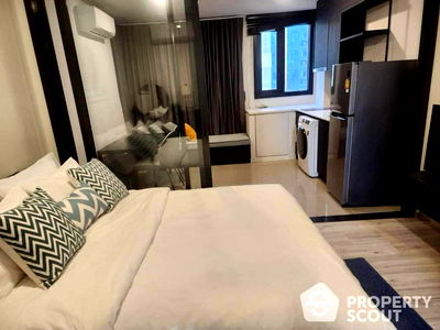 Condos for sale Ratchadaphisek Road : 1-BR Condo at XT Huaikhwang near MRT Huai Khwang (ID 1728207)