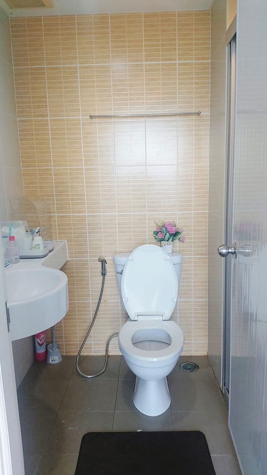 picture Add line : @cutecondo beautiful room + fully furnished Quick response - 7/10