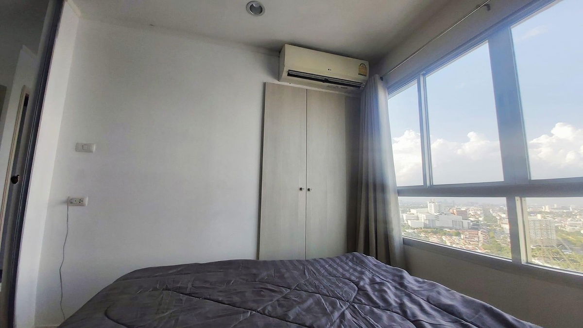 picture Add line : @cutecondo beautiful room + fully furnished Quick response - 8/10