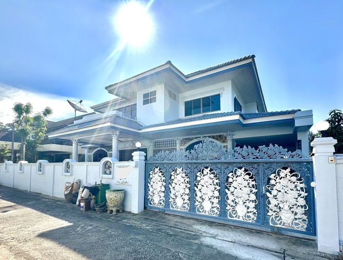 ให้เช่าบ้านเดี่ยว 6 ห้องนอน 900 ตร.ม. 120 ตร.ว. เขตตลิ่งชัน