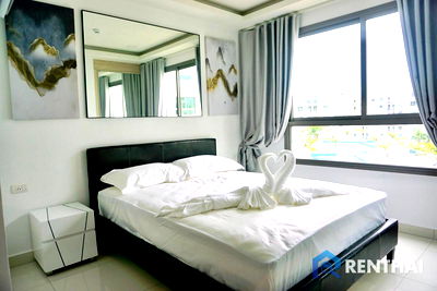 Condos for sale Tesco Lotus South Pattaya : For Sale Arcadia Beach Resorts 2 bedroom 50 sqm Pool view