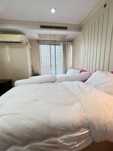 ให้เช่าคอนโด 2 ห้องนอน 120 ตร.ม. วิทยุ คอมเพล็กซ์