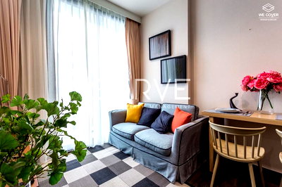 ขายคอนโด : 1 Bed Modern Style High Fl. 10+ Good Location BTS Asok 250 m. & MRT Sukhumvit 200 m. / Rent & Sale-Edge Sukhumvit 23