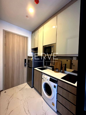 Condos for rent : Studio with Partition Nice Decorate New Condo Good Location BTS Phaya Thai 300 m.  @ Park Origin Phayathai 