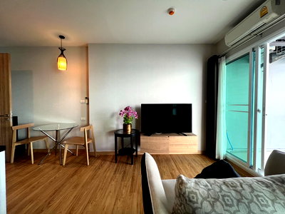 Condos for rent : Condo the zea 1 bed 1baht  10,000