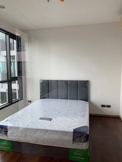 รูปภาพ 🚨ให้เช่าคอนโด Fuse สาทร-ตากสิน ห้องใหม่ แต่งครบ วิวเมือง