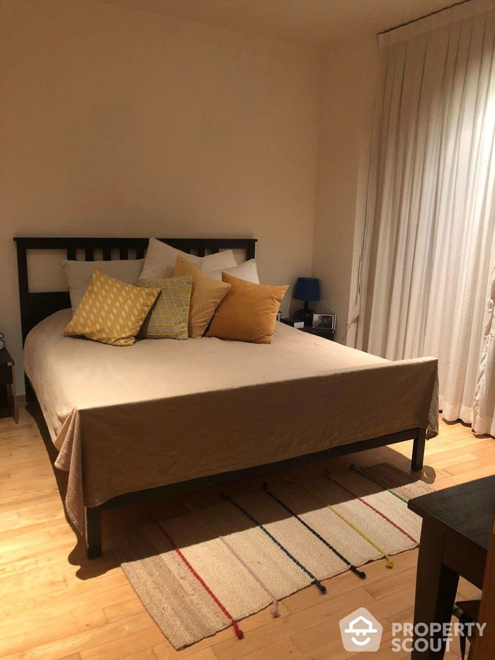 picture 2-BR Condo at The Empire Place near BTS Chong Nonsi (ID 452793) - 3/3