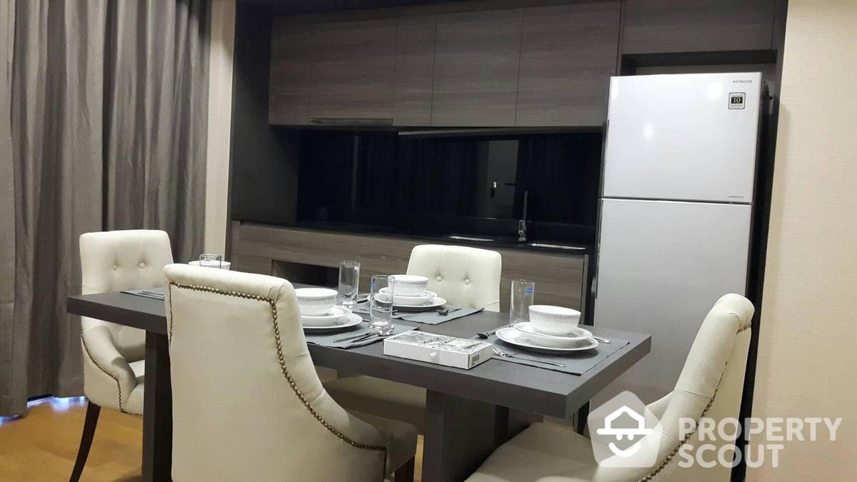 picture 2-BR Condo at Klass Langsuan near BTS Chit Lom (ID 452894) - 2/8
