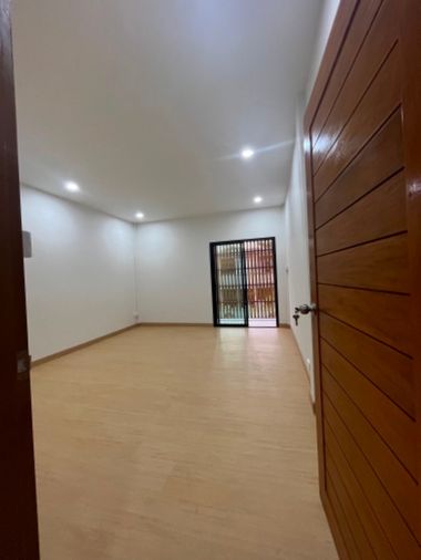 2-bed townhouse for sale, 70 sqm, 17.5 sq wah, Khan Na Yao