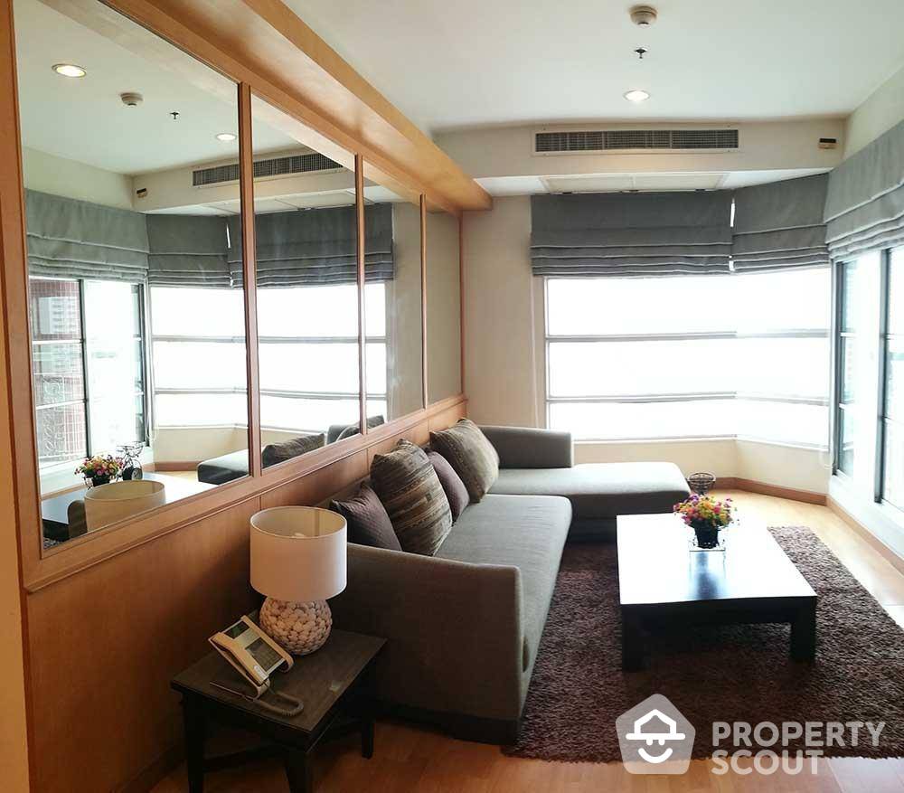 picture 2-BR Condo at Citi Smart Sukhumvit 18 near BTS Asok (ID 904191) - 1/11