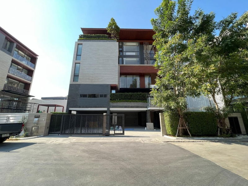 ขายบ้านเดี่ยว : ขายบ้านเดี่ยว มีลิฟท์ 4.5 ชั้น โครงการ Anina Villa Sathorn-Yenakart