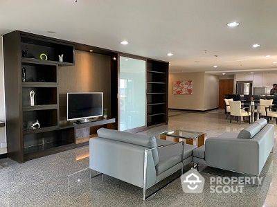 picture 3-BR Condo at Sathorn Park Place Condominium near MRT Lumphini (ID 1777857) - 3/12