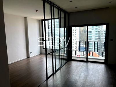 Condos for sale Central Embassy  : 1 Bed 43 sq.m. High Fl. 20+ Good Location Close to BTS Asok & MRT Sukhumvit 220 m. at MUNIQ Sukhumvit 23 Condo / For Sale