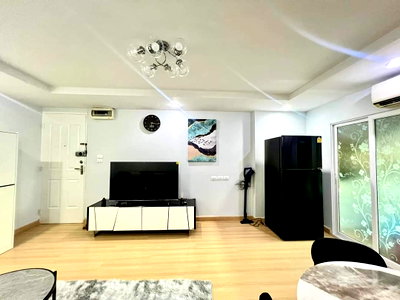 Condos for rent : P222 Condo for rent Happy Condo Ratchada 18, 2 bedrooms, near MRT Huai Khwang, spacious room, fully furnished, ready to move in