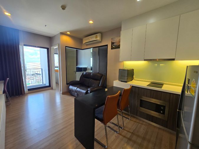 ราคานี้หาไม่ได้อีกแล้ววว!! ขาย 3.45ล คอนโดเออบาโน แอบโซลูท สาทร -ตากสิน   BTS สถานีกรุงธน 