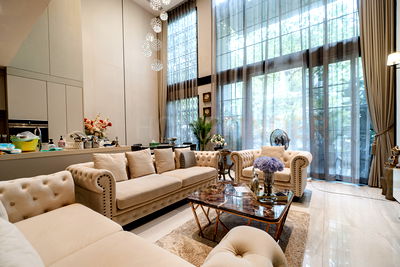 บ้านเดี่ยว ม.กรุงเทพ กล้วยน้ำไท : The Quarter 31 4 bedrooms, for sale