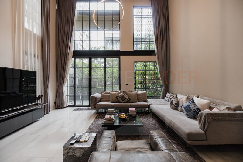 Houses for sale : The Quarter 31 4 bedrooms, for sale