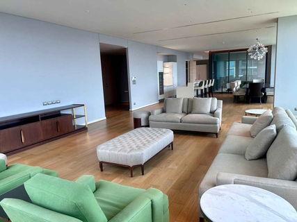 รูปภาพ LTHC10872–Sindhorn Residence FOR RENT 3 beds 4 baths size 347.36 Sq.m. Near BTS Phloen Chit Station ONLY 450k/month