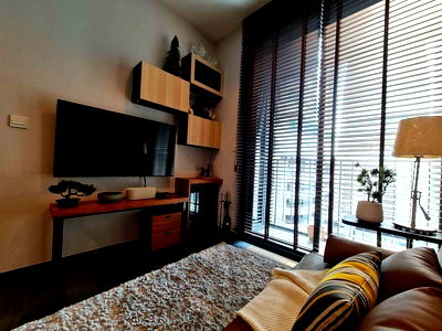 Condos for rent : Edge Sukhumvit 23 For Rent only 23,000 baht  Line : @apopplace