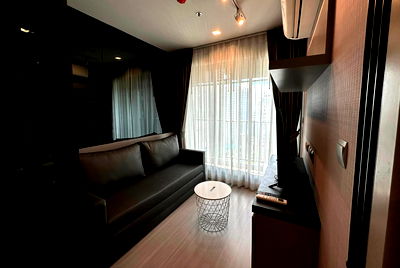 คอนโดให้เช่า : ให้เช่า Life Ladprao. 1นอน 36ตร.ม. Line id: @pfagent