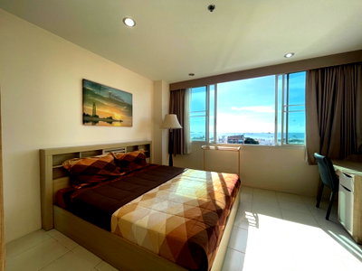 Condos for rent : Condo for rent at Sri Racha Condo View 47 sq.m.