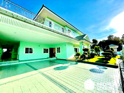 เช่าบ้านเดี่ยว ชลบุรี : วิลล่า 5-ห้องนอน ที่ หมู่บ้านชาลิตา สุขุมวิท พัทยา ใกล้ เมืองพัทยา (ID 1797699)