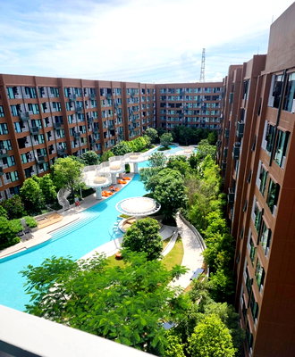Condos for rent : Rent a Condo at Kave Town Colony, Building C, 8th Floor, Pool View - Size: 26 sq.m, Beautiful room with stunning views. 🏊🏻‍♂️✨