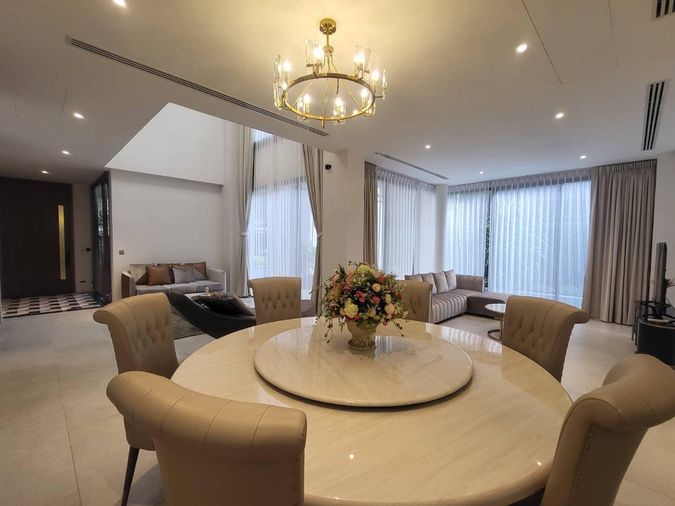 5-bed house for rent, 522 sqm, 73 sq wah, BUGAAN RAMA 9 - MENGJAI