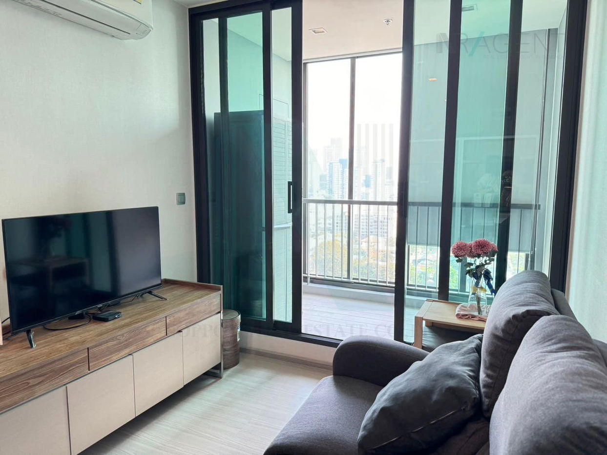 picture 🔺 For rent condo LIFE SUKHUMVIT 62 Building 1, Floor 17,1 bed room, Room size 39 sqm - 7/8