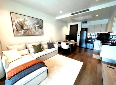 คอนโดให้เช่า : FOR RENT  The Address Chidlom  Near BTS Chit Lom (Property ID:   176436) 