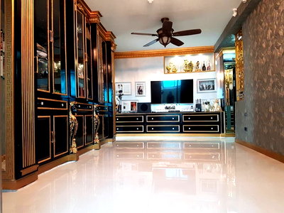 Condos for sale : Supalai Park Ekkamai-Thonglor 2beds 63sqm. HOT DEAL - Only 6.2mb.