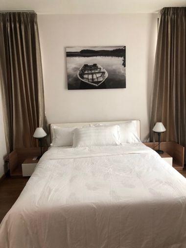 พร้อมอยู่ ให้เช่าคอนโด เดอะ นิมมานา เชียงใหม่ ห้องใหญ่ 2 ห้องนอน โทร: 098-9690236 (แจน)