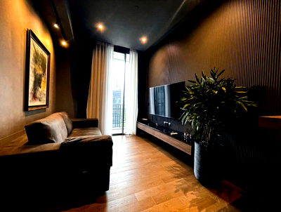 คอนโดให้เช่า : FOR RENT Muniq Langsuan  Near BTS Phloen Chit (Property ID: 119732)