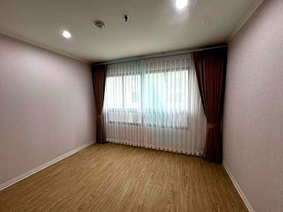 Condos for sale Siam University : For Sell Condo LUMPINI PLACE RATCHADA - THAPRA Building A, Floor 16,1 bed room, Room size 35 sqm