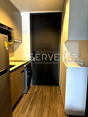 Condos for rent : 1 Bed Nice Room Good Location For rent Next to BTS Victory Monument 800 m. & King Power @ Ideo mobi Rangnam 