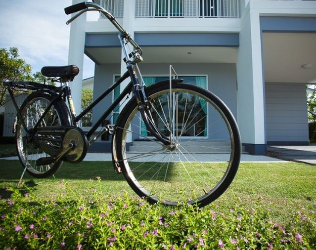 ฮาบิเทีย โมทีฟ ปัญญาอินทรา