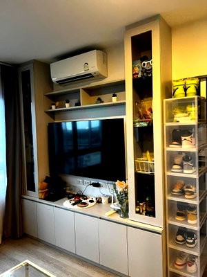 Condos for rent : For Rent Condo ELIO SATHORN-WUTTHAKAT Building 1, Floor 9,1 bed room, Room size 35 sqm