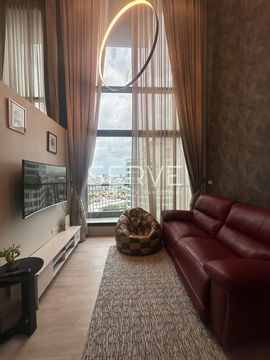 Condo For Rent Rhythm Sukhumvit 44/1  Good Location BTS Phra khanong 50 m.-Rhythm Sukhumvit 44