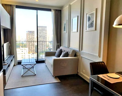 คอนโดให้เช่า :   FOR RENT  Edge Sukhumvit 23 Near BTS Asoke (Property ID:138188)