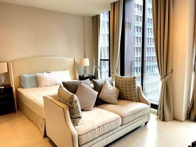 Condos for rent : For Rent Noble Ploenchit Fully Furnished (Near BTS Ploenchit)