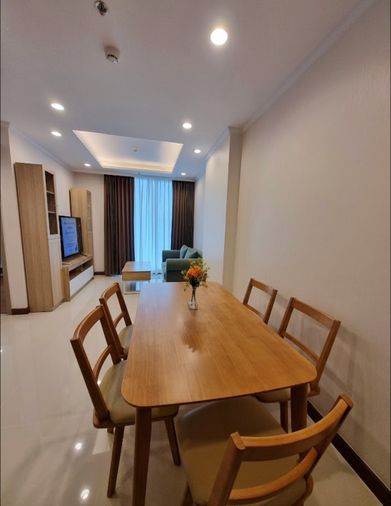 ให้เช่า Supalai Oriental. 1นอน 47ตร.ม. Line id: @pfagent