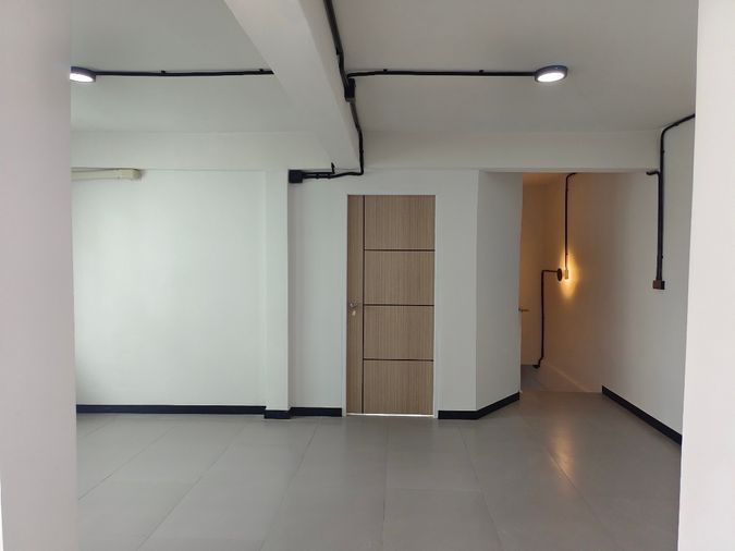 ให้เช่าโฮมออฟฟิศ 5 ห้องนอน 360 ตร.ม. 33 ตร.ว. เขตบางกอกน้อย