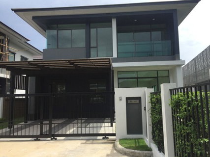 รูปภาพ ให้เช่าบ้านเดี่ยว เศรษฐสิริ-กรุงเทพกรีฑา 4 นอน 3 ห้องน้ำ 75 ตรว พร้อมเฟอร์นิเจอร์ ใกล้ทางด่วนพระราม 9