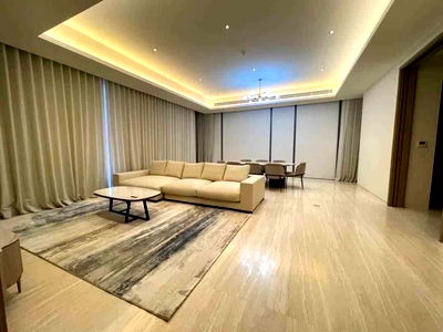 Condos for rent BTS Phloen Chit : LTHC10955–SCOPE Langsuan FOR RENT 3 beds 3 baths size 241 Sq.m. Near BTS Chitlom Station ONLY 480k/month