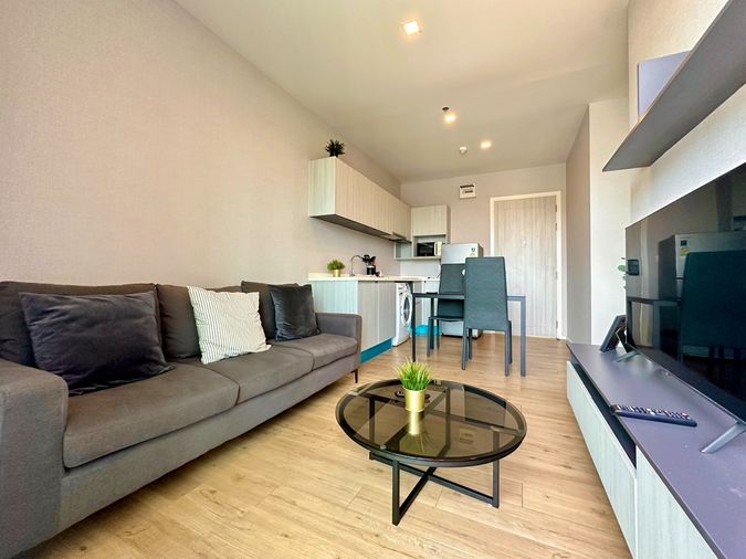 (ห้องพร้อมอยู่) ให้เช่าคอนโด Nothing Hill Laemchabang-Sriracha น็อตติ้งฮิลล์ ศรีราชา ห้อง 2 Bedroom ชั้น 21  ราคาเพียง 15,000 บาท ตรงข้ามม.เกษตร