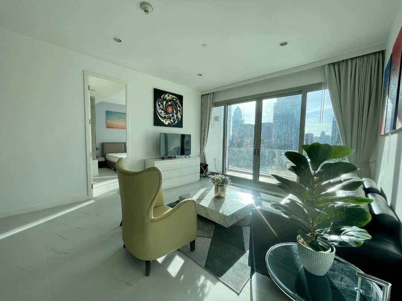 คอนโดให้เช่า : LTH10972–185 Rajadamri FOR RENT 2 beds 2 baths size 110.48 Sq.m. Near BTS Ratchadamri Station ONLY 95k/month