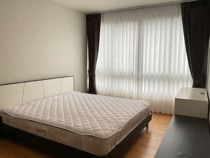 Sell Issara@42 Sukhumvit 2 bedrooms 2 bathrooms