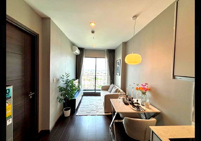 คอนโดให้เช่า : 🌳🌳For rent C ekkamai condo 🌳🌳 ห้องสวย พร้อมอยู่ แต่งสวย จัดเต็ม  ID LINE : @190evxgl